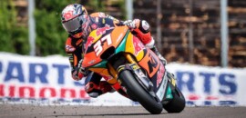 Acosta passa Arbolino na primeira volta e vence fácil prova da Moto2 na Alemanha