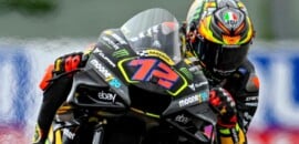 Bezzecchi termina sexta acidentada da MotoGP na Alemanha na frente