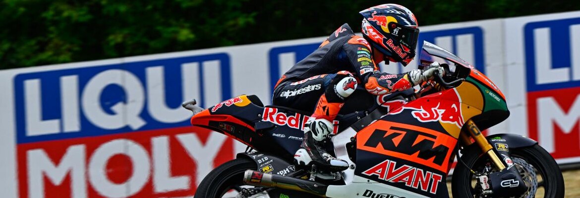 Acosta pega vácuo de Lowes e crava pole position na Moto2 na Alemanha