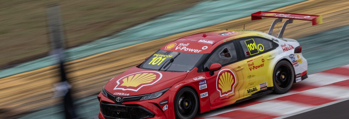 Em dia divertido em Cascavel, Gianluca Petecof vai em busca do caminho do acerto ideal na manhã de sábado