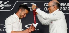 Andrea Dovizioso se torna Lenda da MotoGP em cerimônia na Itália
