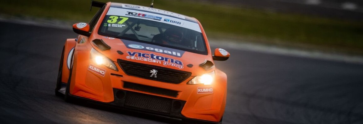 Guilherme Salas é o mais veloz na abertura do TCR South America Banco BRB em Interlagos