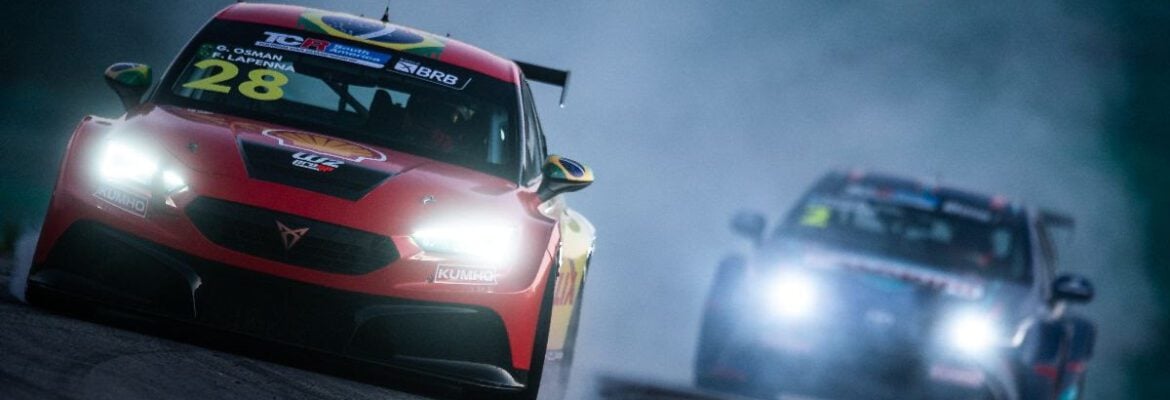 Com 14 carros na pista para o shakedown, TCR Brasil Banco BRB nasce no autódromo de Interlagos