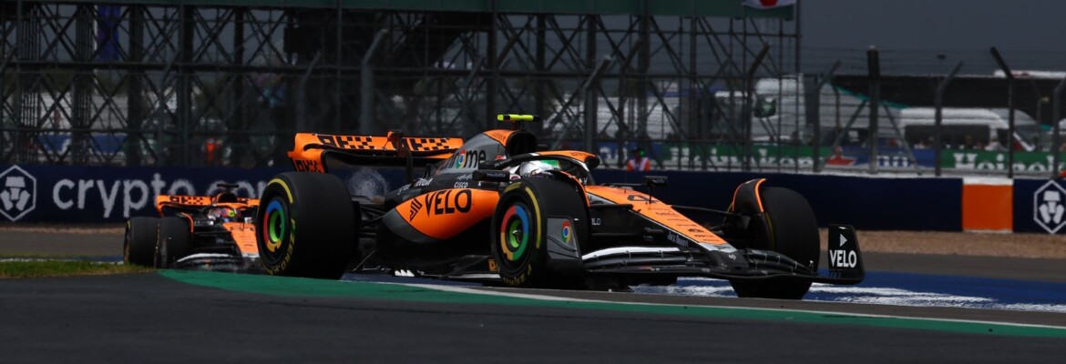 F1: Hamilton e Wolff elogiam desempenho da McLaren