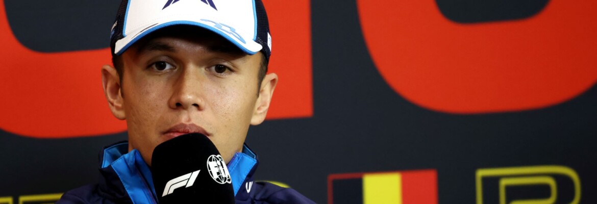 F1: Albon mantém futuro aberto na Fórmula 1 após 2024
