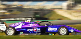 Matheus Comparatto coloca OAKBERRY Bassani F4 no top3 do primeiro dia de atividades da Fórmula 4 Brasil, em Interlagos