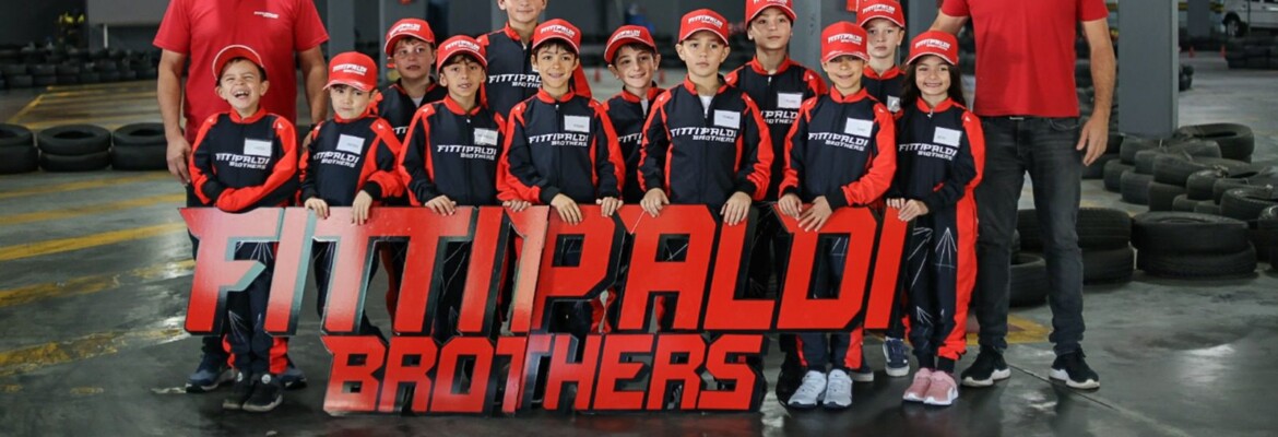 Escola de pilotagem Fittipaldi Brothers terá novo curso para crianças em Blumenau (SC)