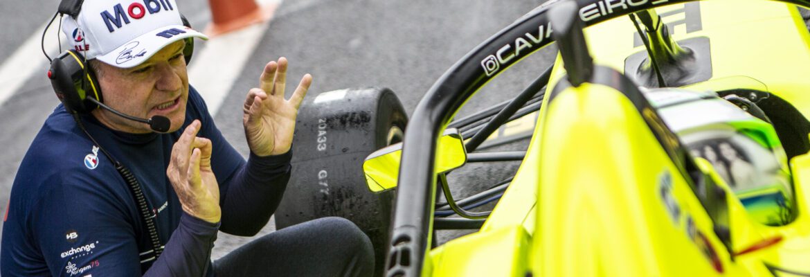 Aposta nos slicks não rende frutos, mas Fefo Barrichello destaca experiência no molhado na Fórmula 4 Brasil