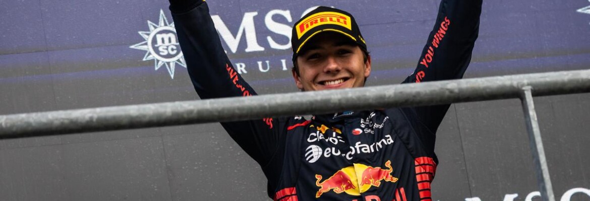 Após vitória no sábado, Enzo Fittipaldi chega ao seu décimo pódio na F2 com terceiro lugar em Spa