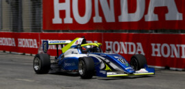 Kiko Porto é destaque na chuva, conquista top-5 e segue como vice-líder da USF Pro 2000