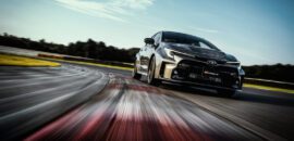 Toyota GR Corolla é o novo carro madrinha da Stock Car