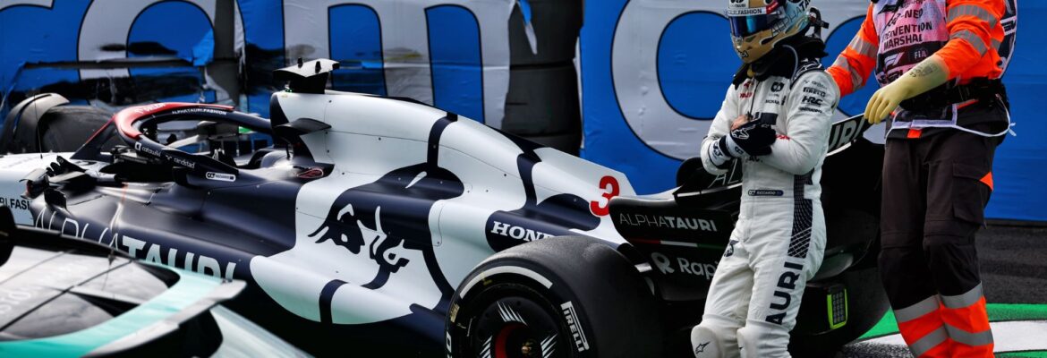 F1: Ricciardo detalha acidente no TL2 em Zandvoort F1: Ricciardo detalha acidente no TL2 em Zandvoort