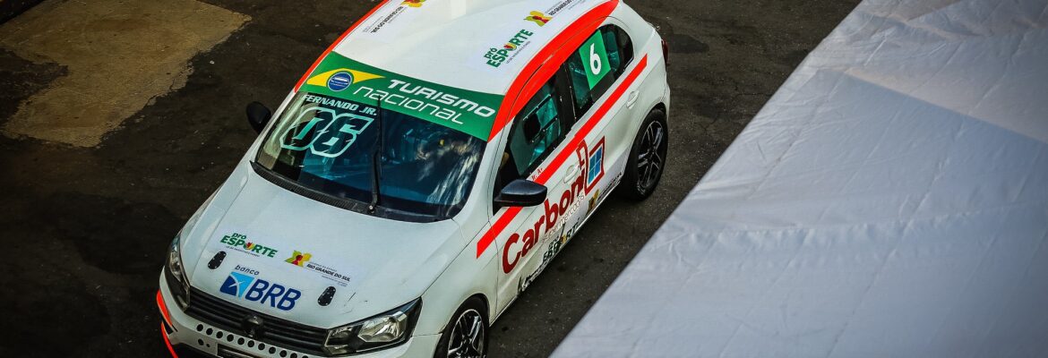 Fernando Jr. comemora retorno “super positivo” à Turismo Nacional