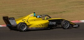 Assista ao vivo a corrida 3 da etapa do Velocitta da F4 Brasil