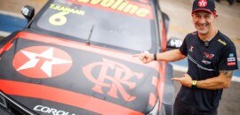 Tony Kanaan e Texaco Racing apresentam Stock Car nas cores do Flamengo