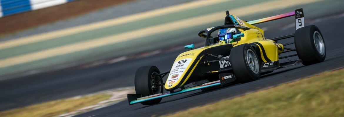 F4 Brasil: Lucca Zucchini conquista pole position em Goiânia