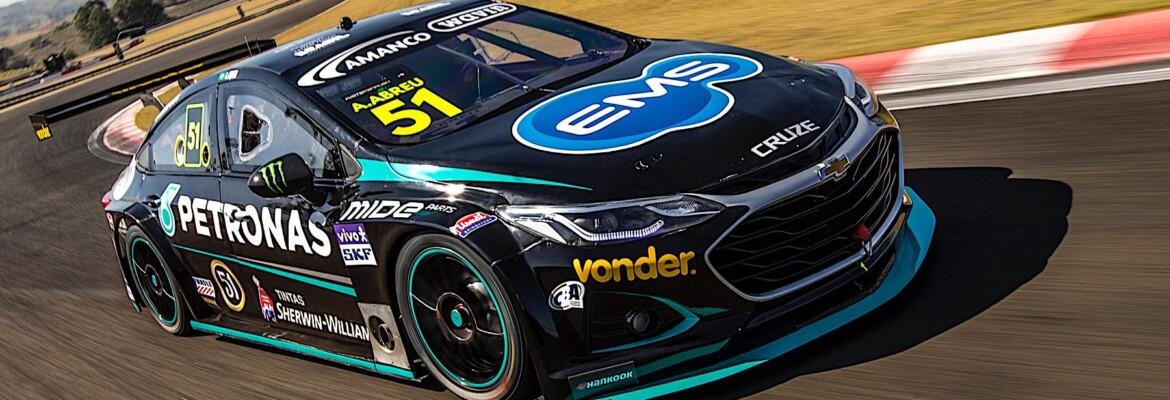 Asfalto e pneus novos no Velocitta: Átila Abreu usa sexta para colher informações nos primeiros treinos