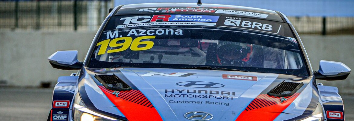 TCR: Azcona pressiona Huff e vence na última volta em La Pedrera