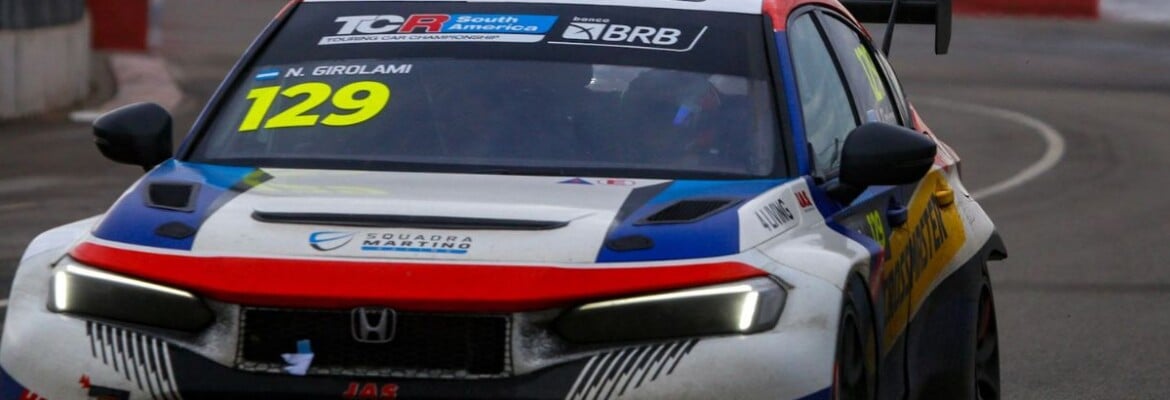 TCR: Girolami comanda pelotão e vence corrida 2 em La Pedrera