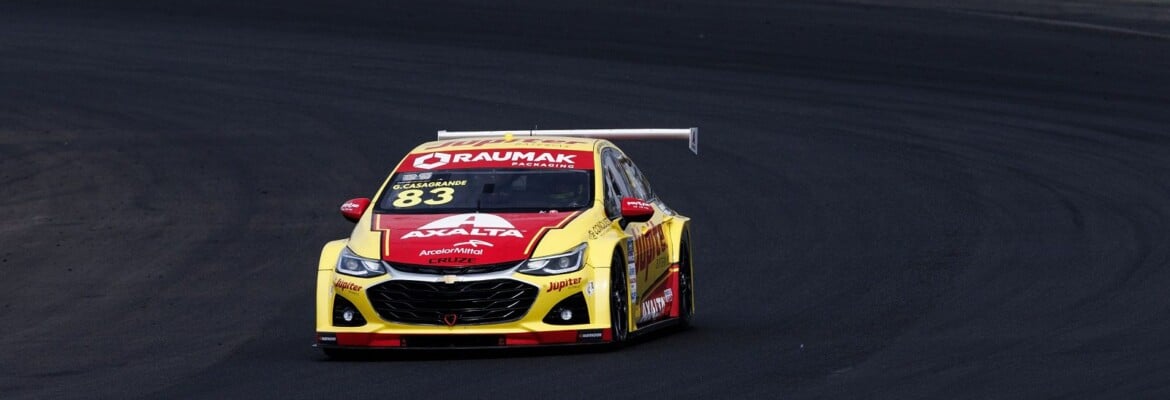 Casagrande domina e lidera treino livre 1 da Stock Car no anel externo de Goiânia