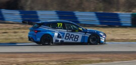 Após furo no radiador, Raphael Reis se recupera na corrida 2 do TCR South America em Él Piñar