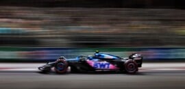 F1: Alpine satisfeita com o ritmo apresentado no circuito de Marina Bay