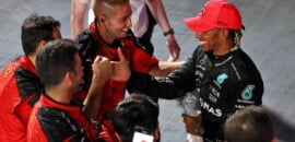 F1: Diretor da Mercedes explica motivo de Hamilton parecer ter comemorado sozinho seu pódio em Singapura