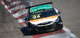 Assista ao vivo as corridas de domingo da Stock Series, no Velopark
