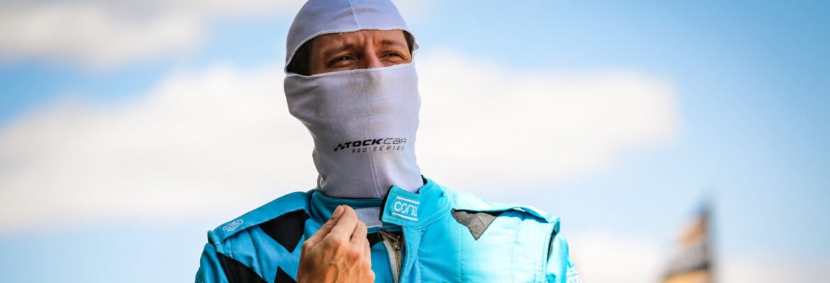 Streamer vira piloto de verdade no automobilismo