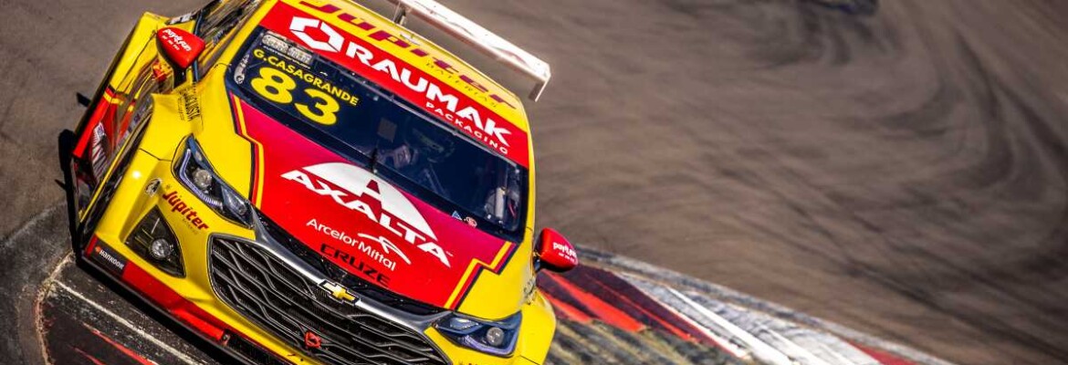 Stock Car: Gabriel Casagrande lidera sexta-feira de treinos no Velopark e destaca trabalho da AMattheis Vogel