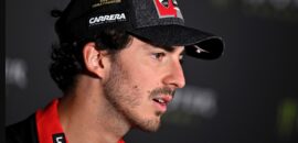 MotoGP: Bagnaia diz que “seria legal” ser campeão seguidamente como Rossi e Márquez
