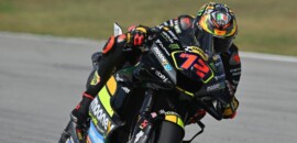 MotoGP: Bezzecchi se diz relaxado quanto a título: “a luta é entre Bagnaia e Martín”