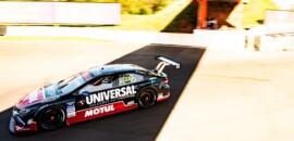 Piquet Jr lidera no Velopark e escala 20 posições em jornada de recuperação nas provas da Stock Car