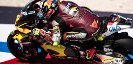 Moto2: Arbolino surge no fim, lidera top 3 por 0s083 e é o mais veloz na Índia