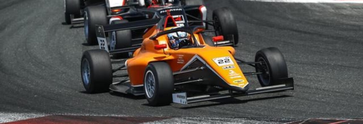 Pedro Clerot vai a Jerez em busca da liderança da F4 Espanhola
