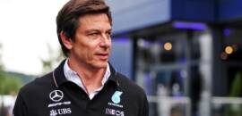 F1: Toto elogia desempenho de Russell: “Teve melhor início de temporada de sua carreira”