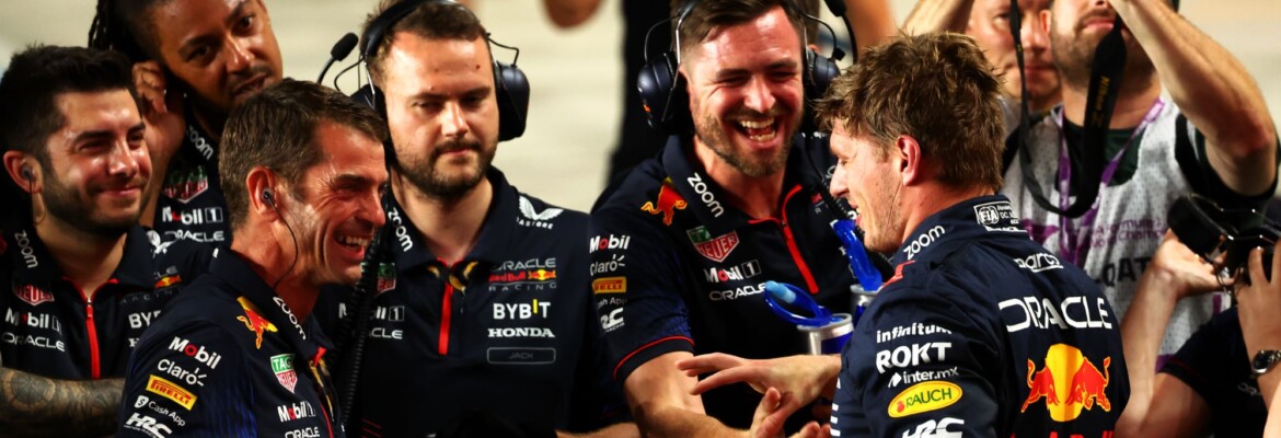F1: Pole de Verstappen no Catar e tricampeonato à vista; ouça o podcast