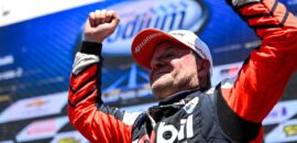 Barrichello comemora pódio na corrida 2 da Stock Car em Buenos Aires: “Seguimos fortes”