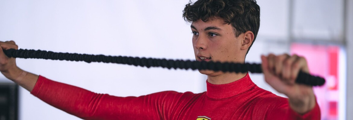 F1: Jovem piloto da Ferrari quer seguir passos de Piastri antes de chegar na categoria