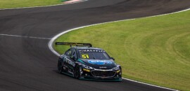 Entendendo as diferenças no asfalto, Átila Abreu inicia etapa do Velocitta da Stock Car no top10