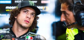 MotoGP: Bezzecchi cai em treino e é dúvida para GP da Indonésia