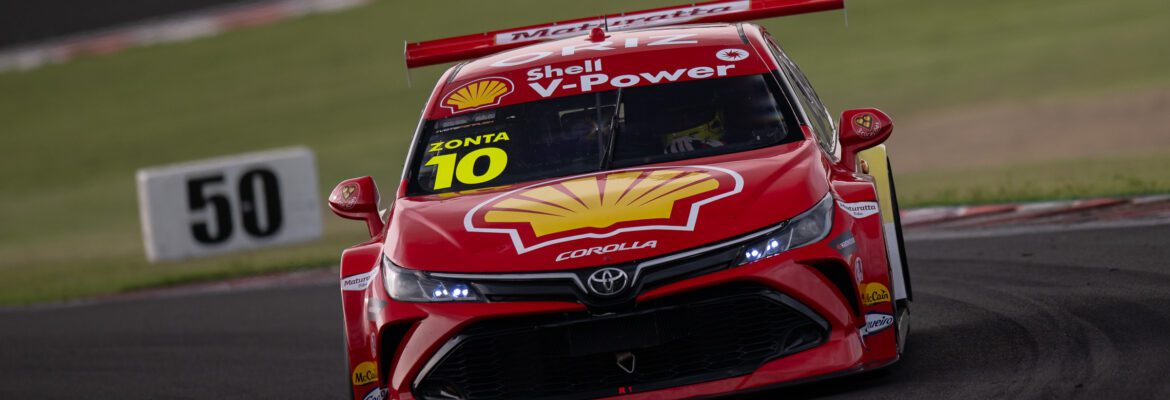 Sem usar pneus novos, Ricardo Zonta busca últimos ajustes para lutar pela quarta pole no Velocitta