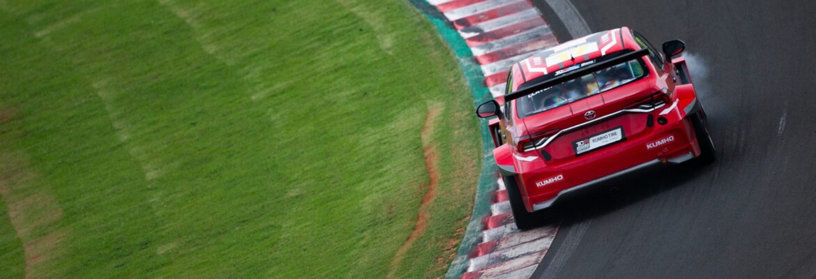 Bernardo Llaver e Ignacio Montenegro estão cada vez mais perto do top dez no TCR WORLD RANKING