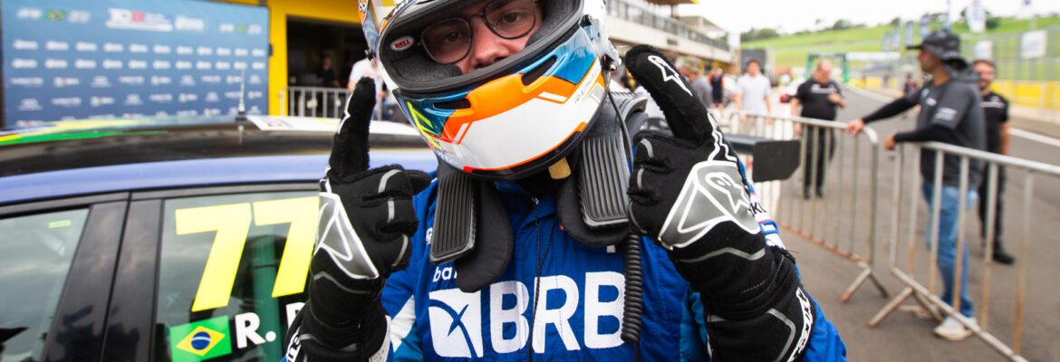 Raphael Reis faz 4ª temporada no TCR South America e 2ª do TCR Brasil com a W2 ProGP com novo CUPRA Leon VZ