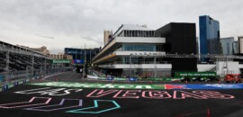 F1: Polícia retira fãs das arquibancadas antes do início do TL2