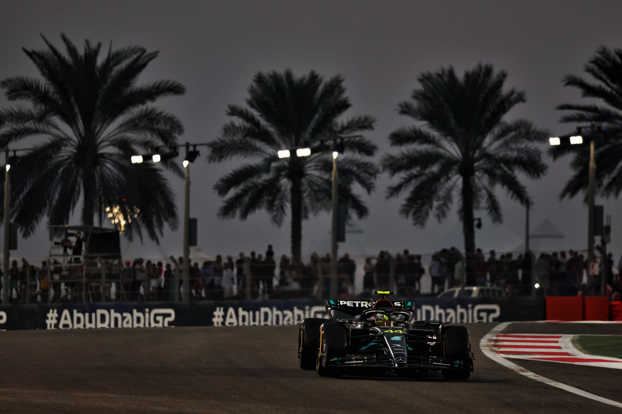 F1: Mercedes considera un día positivo para el equipo