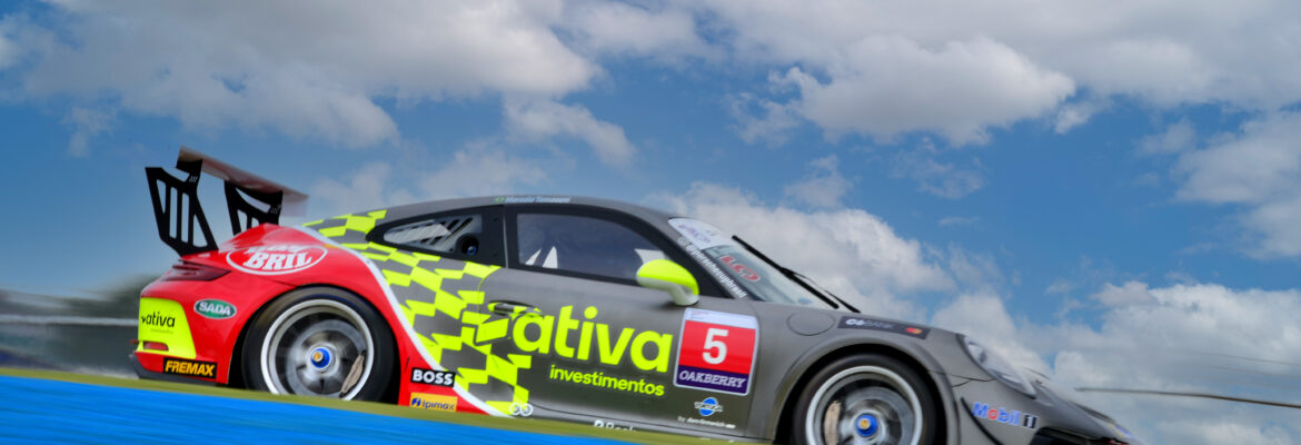 Tomasoni é segundo na corrida 1 da Sprint Challenge na Porsche Cup e está a um passo do título