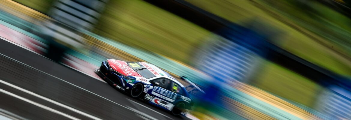 Bruno Baptista segura Serra e vence corrida 1 da Stock Car em Cascavel