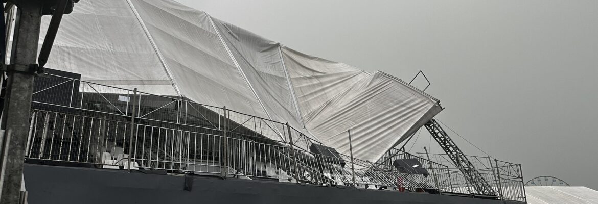F1: Temporal em Interlagos causa colapso de cobertura de arquibancada