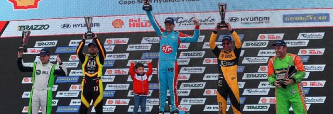 Uli Dias conquista pódio com a D4U Immigration na corrida 1 da Copa Shell HB20 em Cascavel